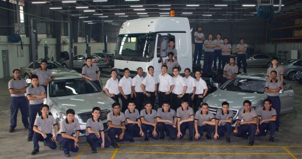 26 Graduate From Mercedes Benz Apprenticeship Programme Carsifu