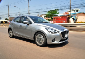 Mazda2 SkyActiv-D - 15