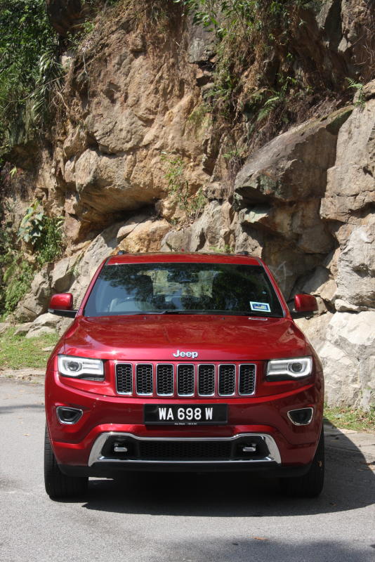 Jeep Grand Cherokee Overland (7)