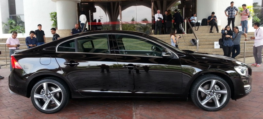 Custom Volvo S60 >> Revised And More Powerful Volvo S60 Arrives Carsifu Custom Volvo S60 >> Revised And More Powerful Volvo S60 Arrives Carsifu