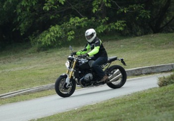 BMW RnineT (8)