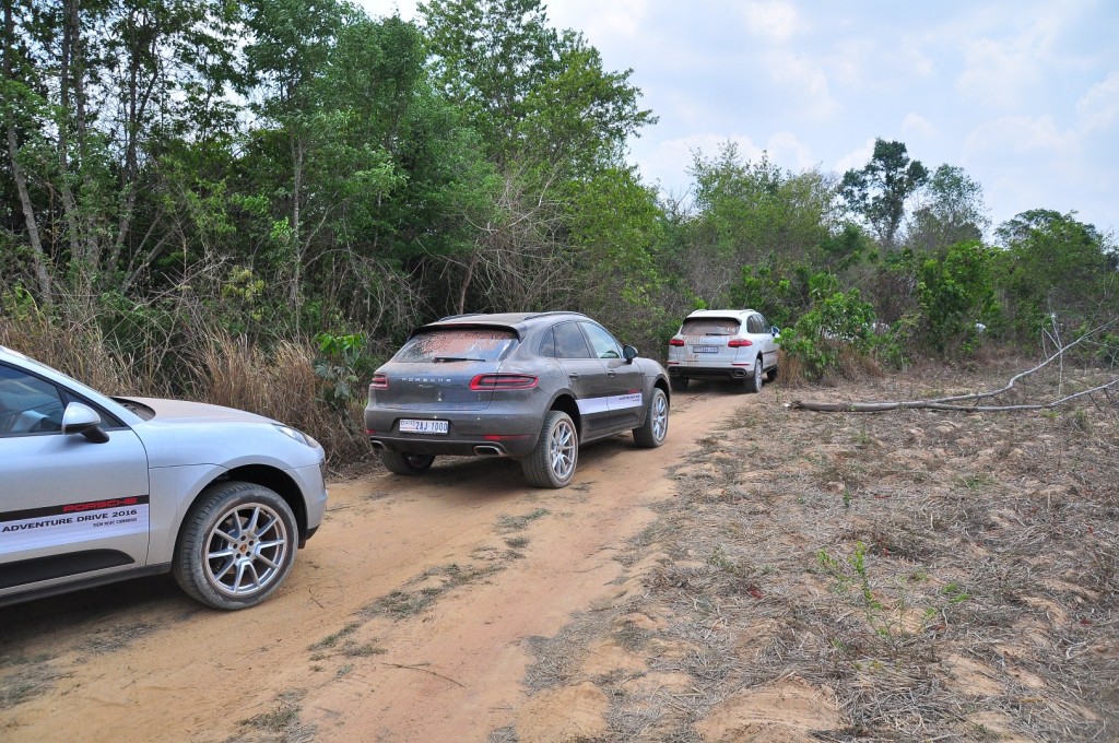 Porsche - 029-2 Macan