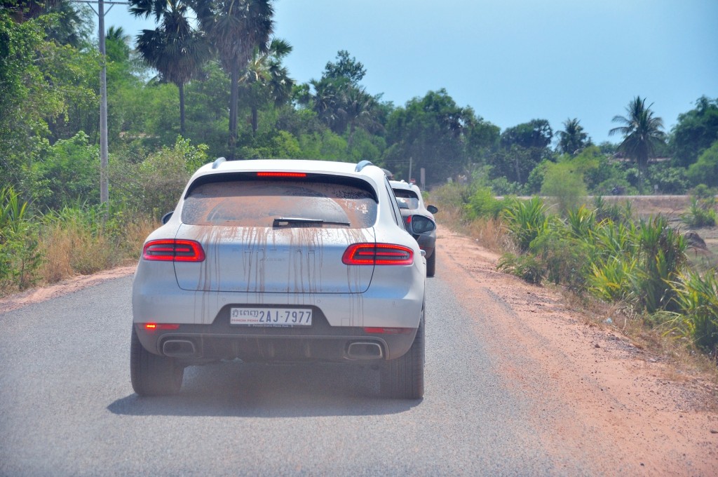 Porsche - 095 Macan