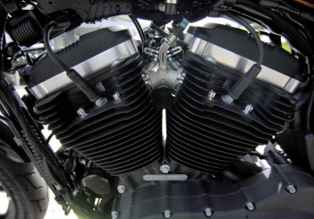 Harley-Davidson Iron 883 - 14