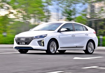 Hyundai Ioniq HEV Plus - 111