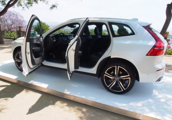 New Volvo Xc60 Driven In Barcelona Carsifu