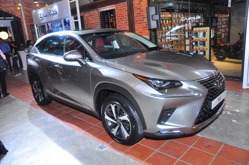 Lexus NX 300 - 05