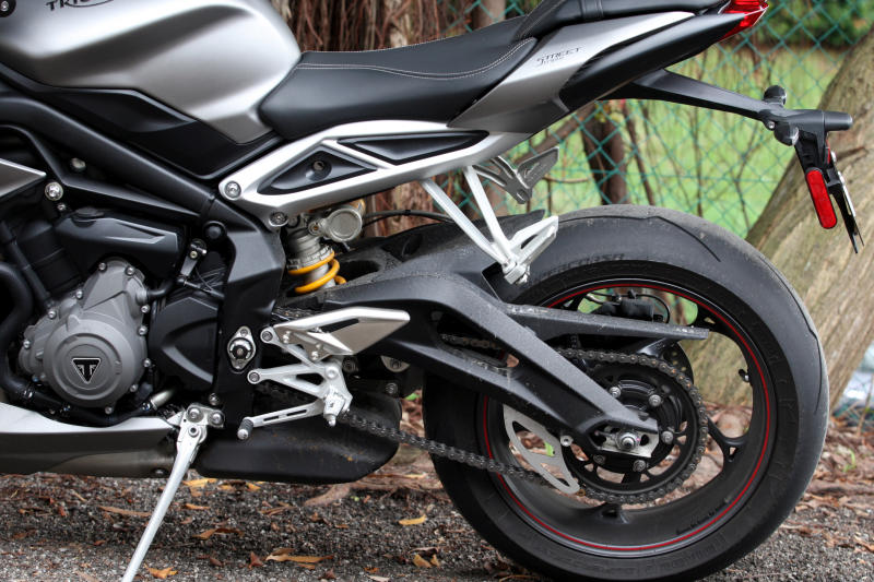 Triumph Street Triple RS 765cc (7)