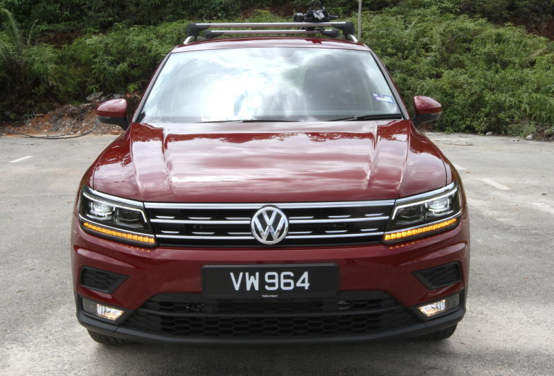 Volkswagen Tiguan 1.4 HL - 06