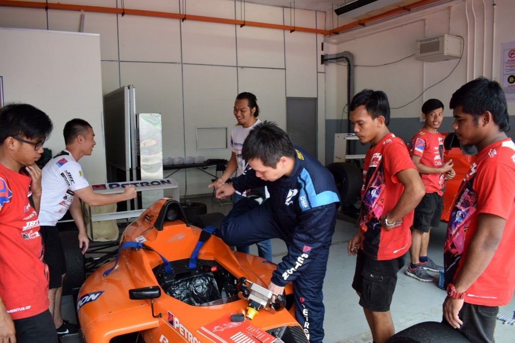 Petron F4 test - 01