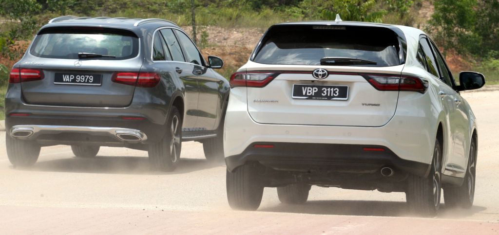 Toyota Harrier and Mercedes