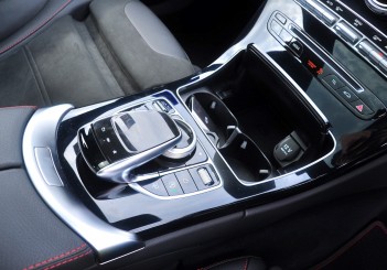 Mercedes-AMG C43 - 21