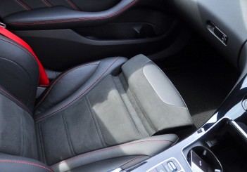 Mercedes-AMG C43 - 23