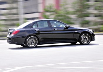 Mercedes-AMG C43 - 34
