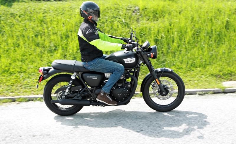 TRIUMPH Bonneville T100