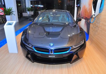 BMW i8 - 03
