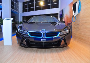 BMW i8 - 04