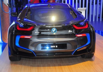 BMW i8 - 16