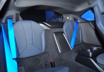BMW i8 Coupe - 34