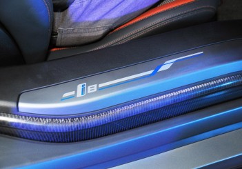 BMW i8 Coupe - 41