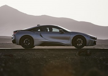 BMW i8 Coupe - 46