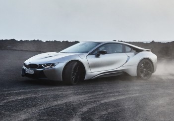 BMW i8 Coupe - 52