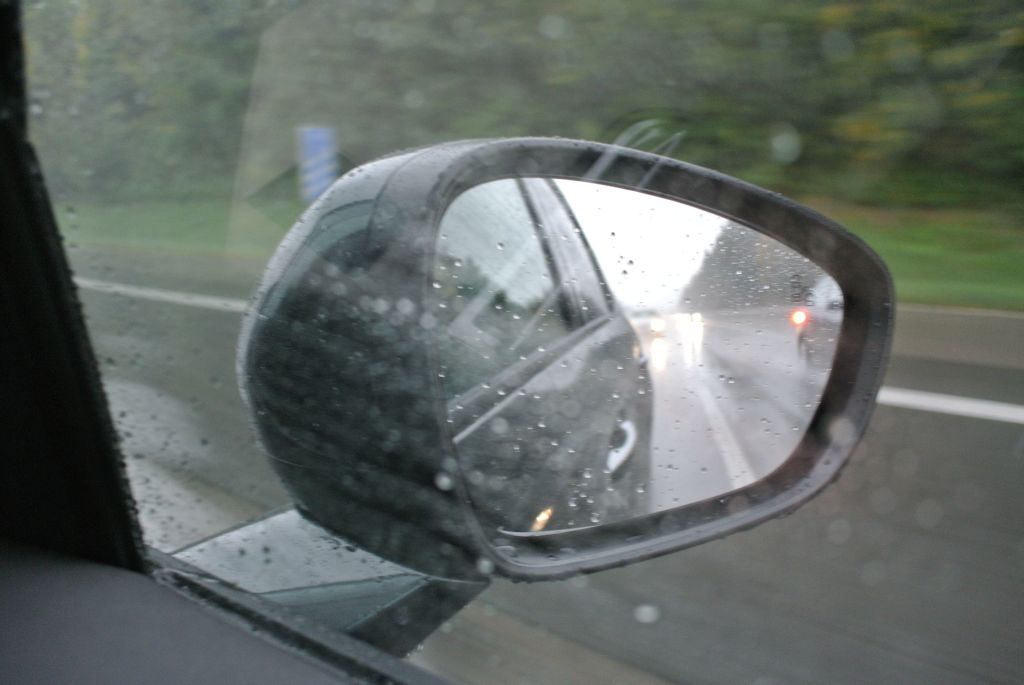 Blind spot Are you setting your car mirrors correctly? CarSifu