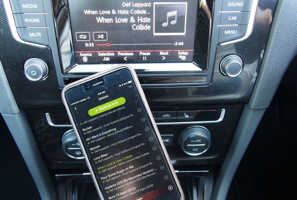 Listen music in the car