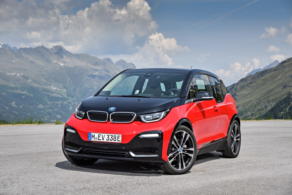 BMW i3s.