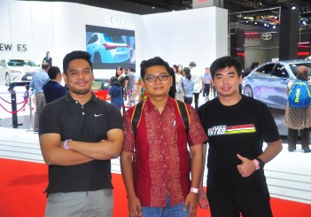 01 From left - Muhammad Eydzuan bin Rosley with friends Muhammad Afiq bin Amom and Ho Jin Kim in  front of the Lexus showcase.