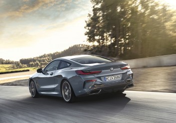 The BMW M850i xDrive Coupe (5) (Medium)