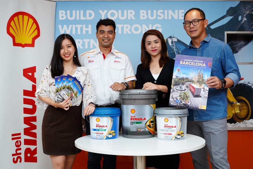 (From left) Shell Lubricants B2B Associate Brand Manager Amanda Woo, Shell Rimula and Spirax Brand Manager Ravi Shankar, Shell Lubricants General Manager - Marketing May Tan and Shell Lubricants Sales Director Leong Tak Chuan.