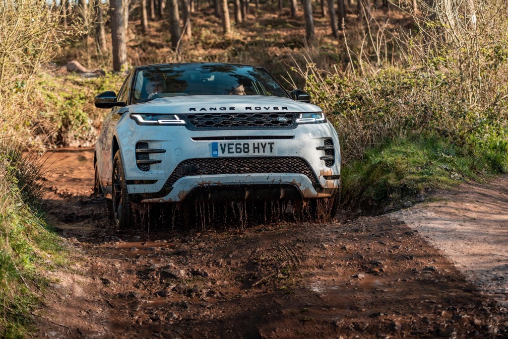 Range Rover Evoque passes strict emissions test CarSifu Range Rover Evoque passes strict emissions test CarSifu