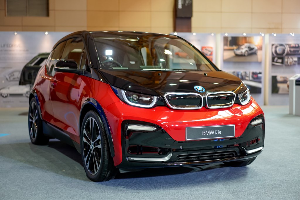 Bmw I3s Made From Renewable And Recycled Materials Carsifu