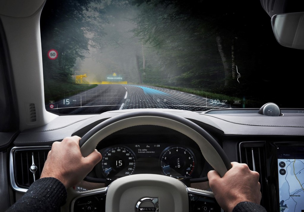 Volvo Cars and Varjo launch world-first mixed-reality application for car development - 02