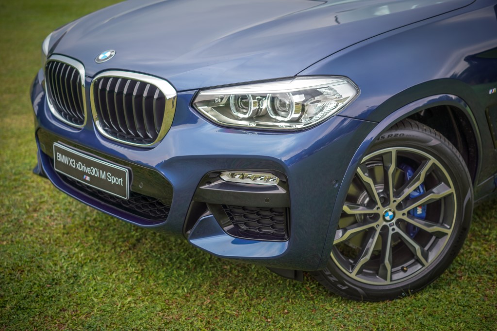 2019 BMW X3 xDrive30i with M Sport Package (2)