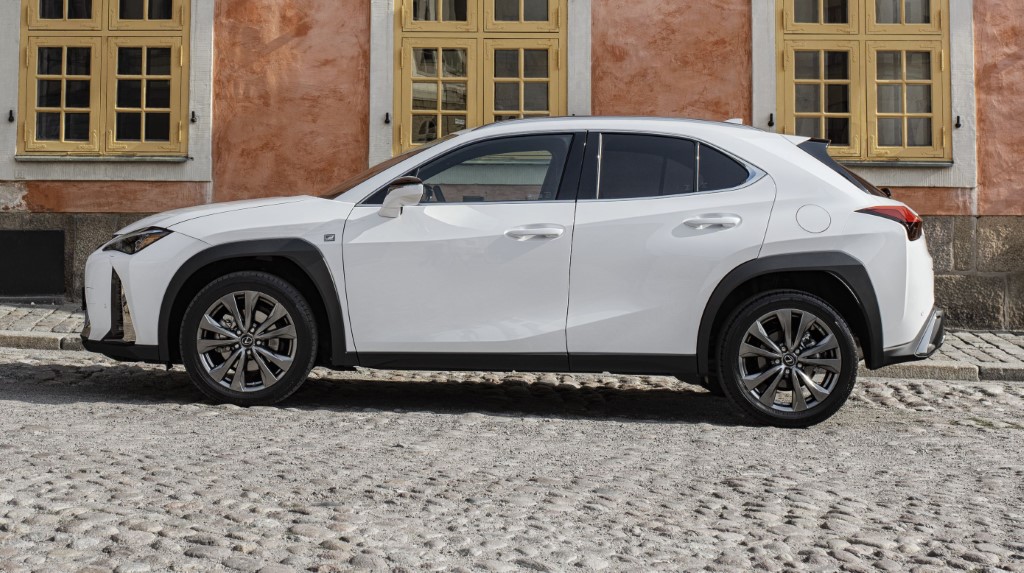 2019 Lexus UX 200 (4)