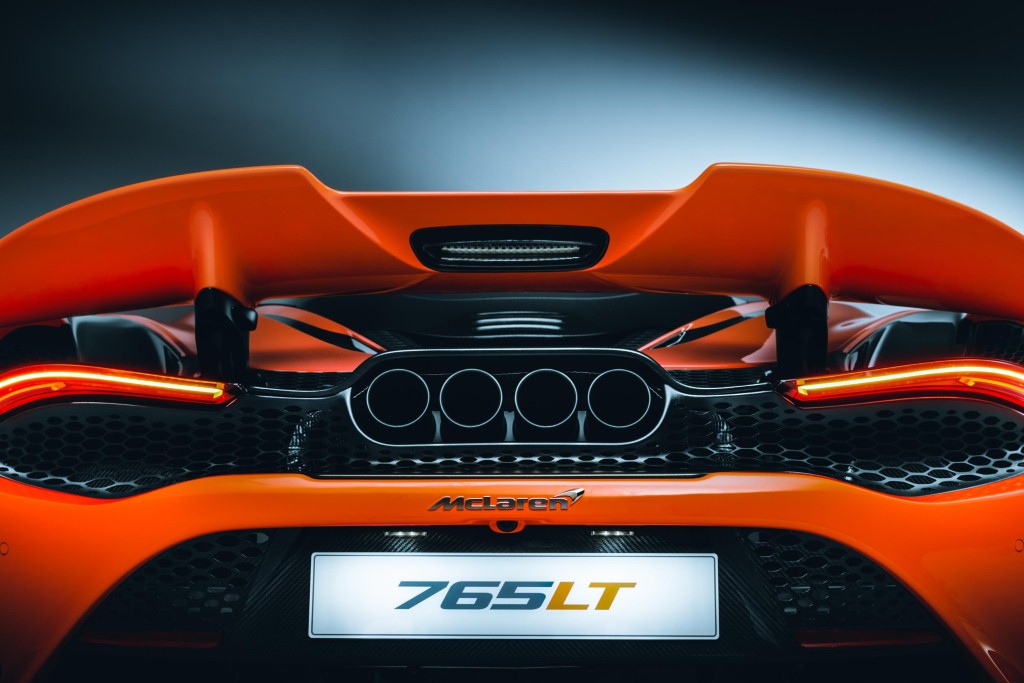 7_McLaren_765LT_Rear_Detail (Custom)