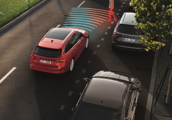 2021 Skoda Octavia gains new safety tech Front Assist With Pedestrian Protection new00 (Custom)
