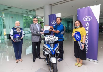 Modenas and Hanafundme.com get a deserving man a motorcycle Hanafundme x Modenas - 01