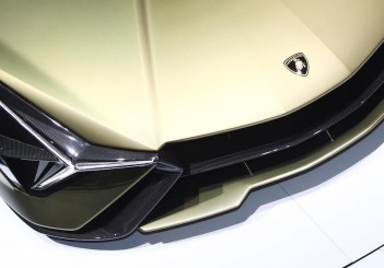 New Lamborghini to be unveiled on July 8 27-JR2_7192