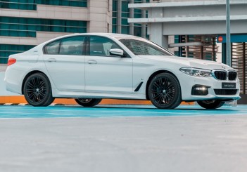 Quill Automobiles offers a free Samsung TV for every new BMW purchased BMW 530e M Sport