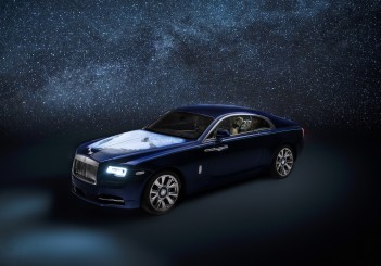 A Rolls-Royce Wraith captures the heavens and earth P90406217_highRes_bespoke-wraith-inspi