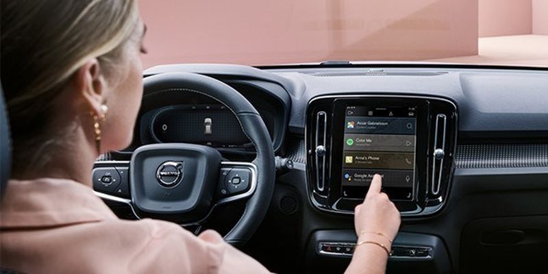 Volvo XC40 Rehcharge P8 Google Infotainment System