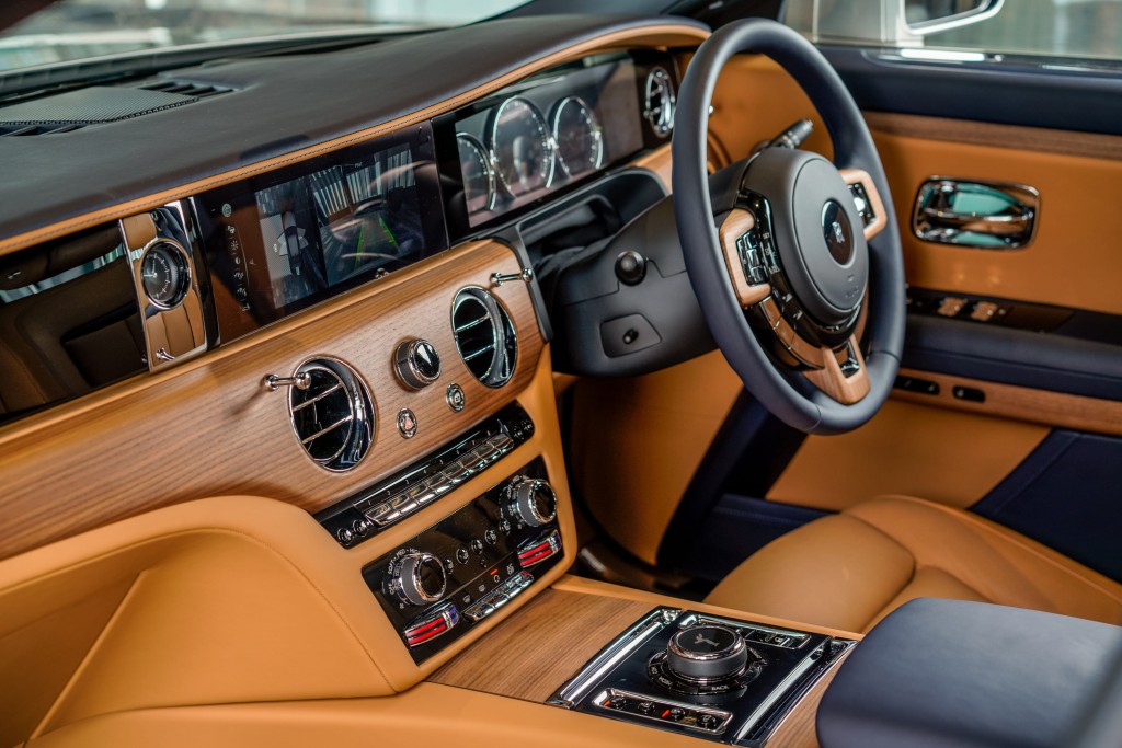 20210109_GHOST0904-min