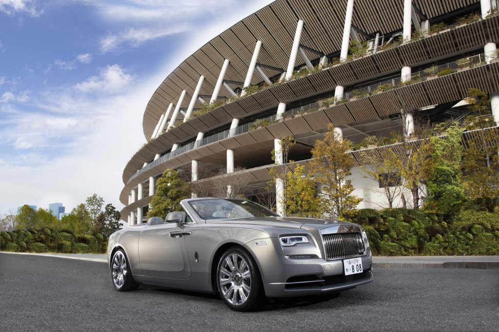 Rolls-Royce Dawn in association with Kengo Kuma at Japan National stadium-min (1)