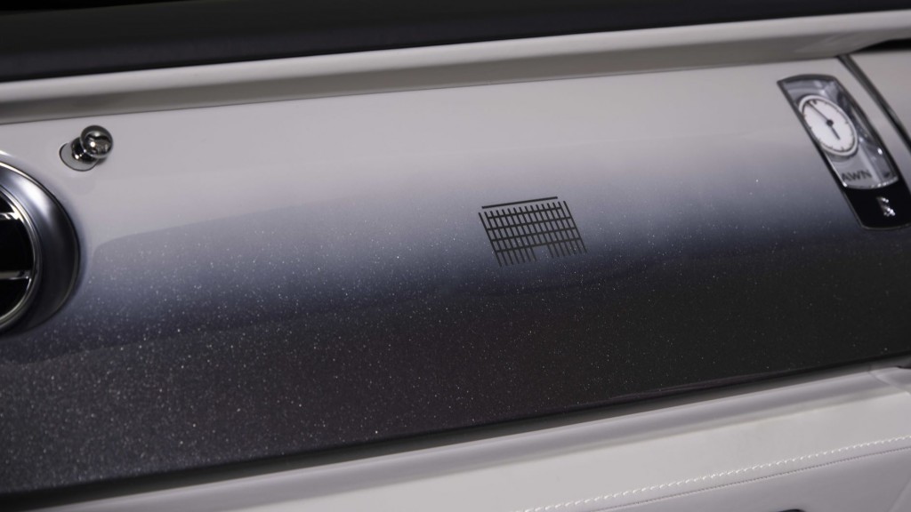 Rolls-Royce Dawn in association with Kengo Kuma fascia-min_XX