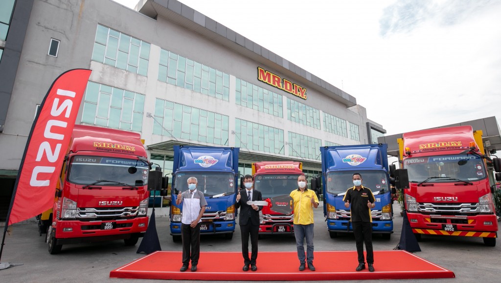 Mr D I Y Group Expands Trucking Fleet With Isuzu Carsifu