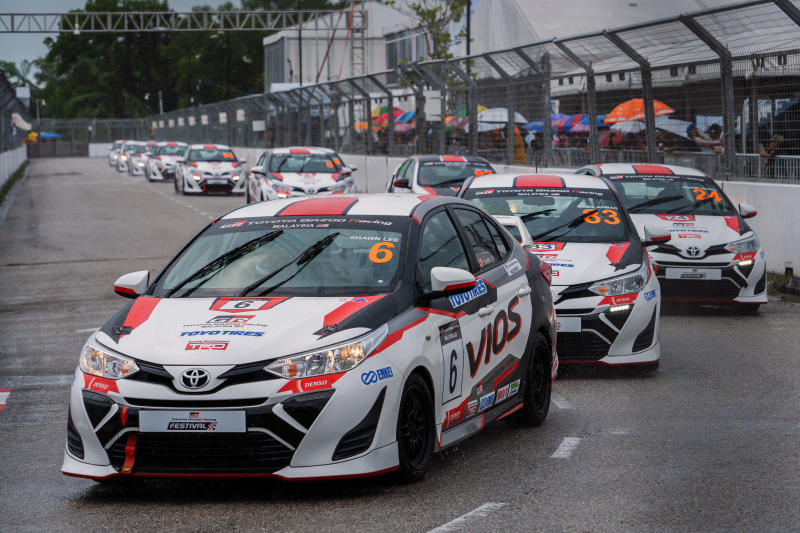 Toyota_4