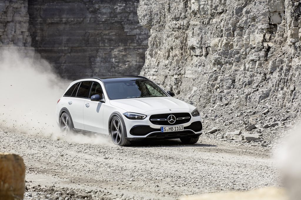 Mercedes-Benz C-Klasse All Terrain (BR S206); 2021 Mercedes-Benz C-Class All Terrain (BR S206); 2021